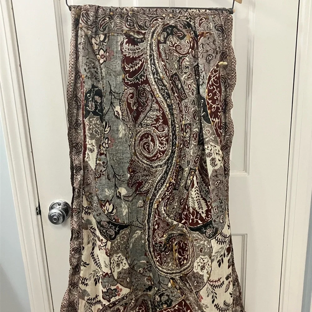 Raj Infinity Scarf Boho Brown Tan Maroon black paisley pattern reversable knit